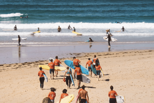surfer à hossegor avec surfnow